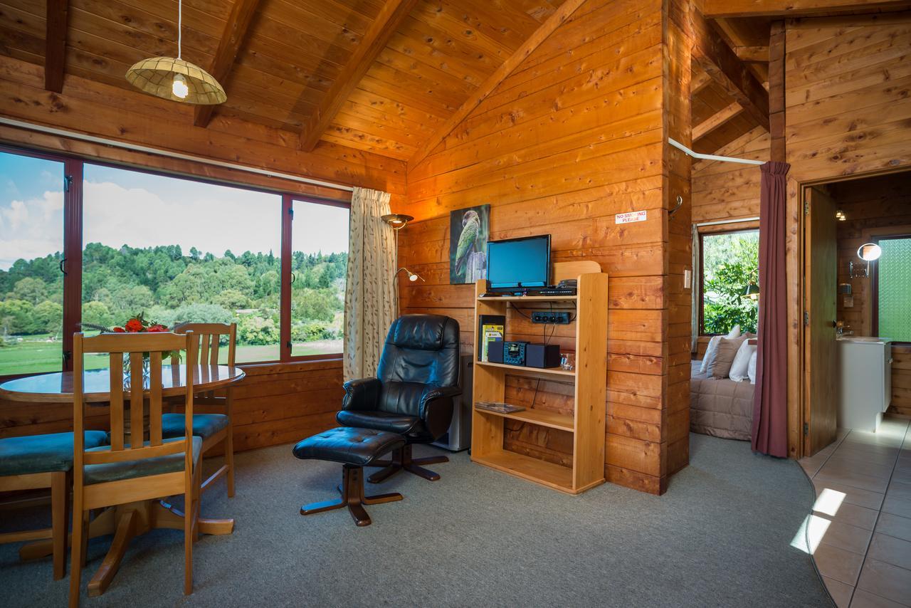 Ocean View Chalets มาราเฮา ภายนอก รูปภาพ